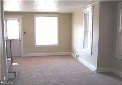 1039 Fern Ave, Reading, PA 19607 - photo 5