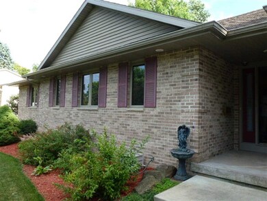 107 E Winnequah Rd, Madison, WI 53716 - photo 2