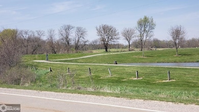 4001 Concord Ln, Wapello, IA 52653 - photo 2