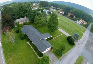 103 Mahanoy Ave, Tamaqua, PA 18252 - photo 2