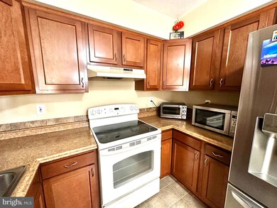 630 Foxton Ct unit 630, West Deptford, NJ 08051 - photo 6