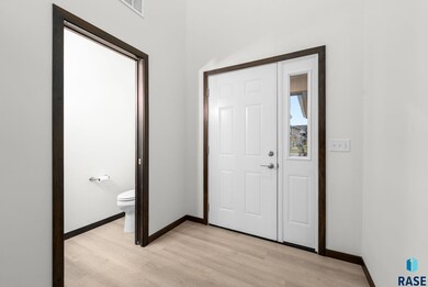 5507 W Liberator Cir, Buffalo Ridge, SD 57107 - photo 4