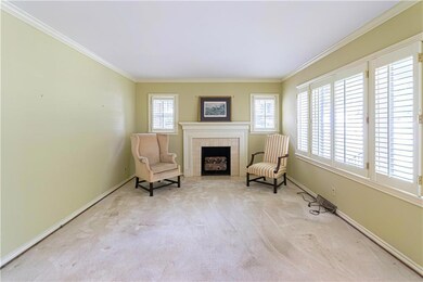1048 Ferndale St, Stone Mountain, GA 30083 - photo 4