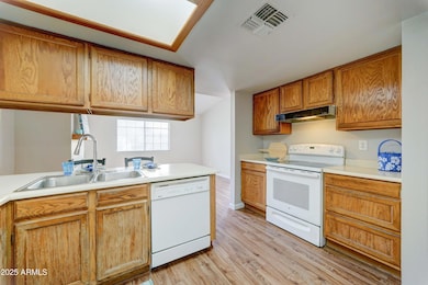 2020 W Union Hills Dr #127-6