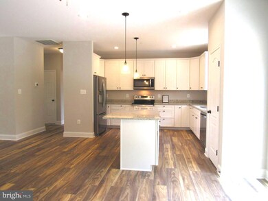 35700 Chief Rd, Mechanicsville, MD 20659 - photo 3