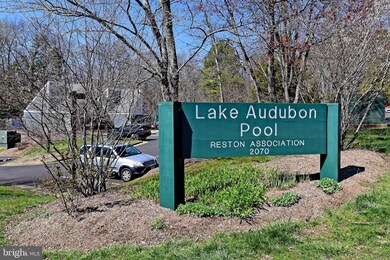 11988 Sentinel Point Ct, Reston, VA 20191 - photo 2