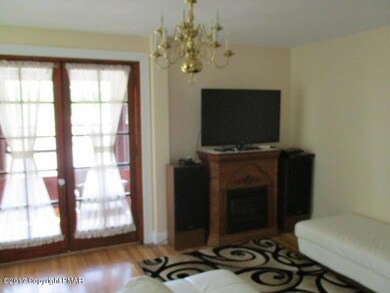 614 Center Ave, Jim Thorpe, PA 18229 - photo 6