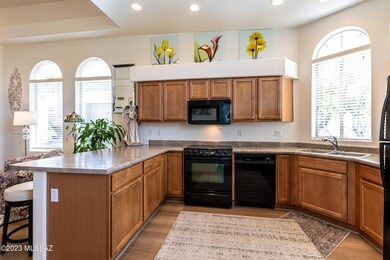 Light and Bright Kitchen