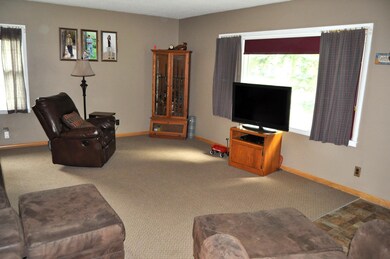 101 S 13th St, Montevideo, MN 56265 - photo 6