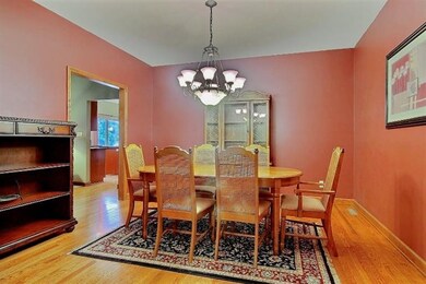 701 Pennock Cir, Crown Point, IN 46307 - photo 5