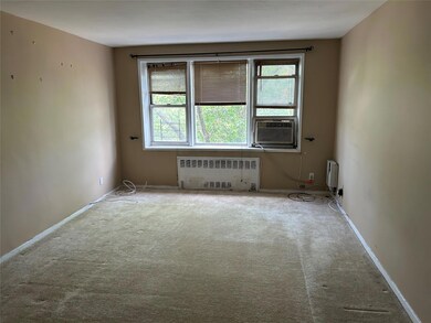 4265 Webster Ave unit 7D, Bronx, NY 10470 - photo 6
