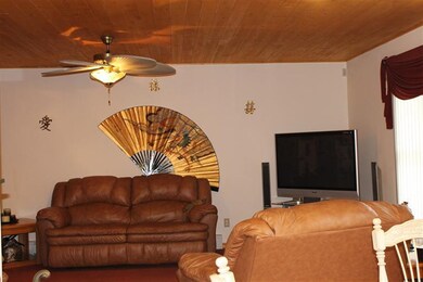 1526 Camino de Los Sanchez, Española, NM 87532 - photo 4