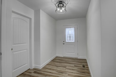 122 Churchill Dr, Williamstown, KY 41097 - photo 4