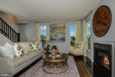 25242 Orchard View Terrace unit 5A4, Chantilly, VA 20152 - photo 2