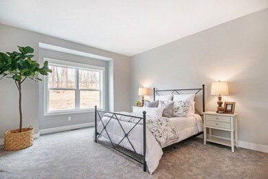 Medallion-bedroom-01