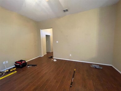 221 Sardius Blvd, Granbury, TX 76049 - photo 2