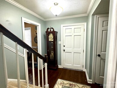 2705 N Center St unit 26, Hickory, NC 28601 - photo 5