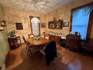 508 Maple Ave, New Martinsville, WV 26155 - photo 5