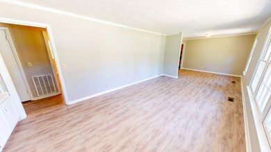 1709 Keating Rd, Dothan, AL 36303 - photo 2