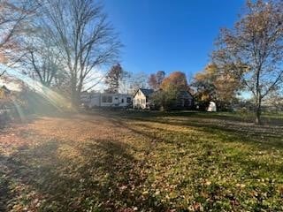 1202 Bond St, Farrell, PA 16121 - photo 4