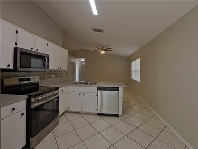 unlisted-address, Apopka, FL 32703 - photo 4