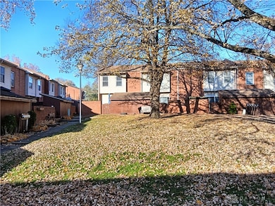 4530 Shawnray Dr unit 78, Middletown, OH 45044 - photo 4