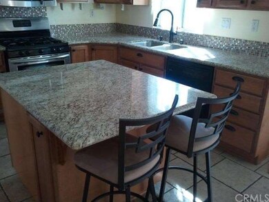 UPGRADED ISLAND KITCHEN