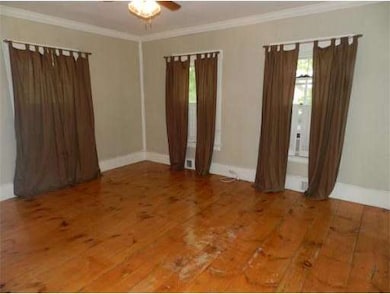 52 Pleasant St, Hanover, MA 02339 - photo 6