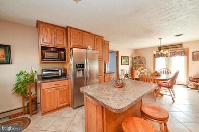 4243 Hammonds Mill Rd, Hedgesville, WV 25427 - photo 7