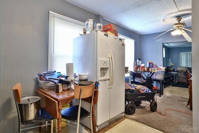 1401 Chamberlain Ave, Cincinnati, OH 45215 - photo 7