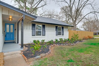 4510 De Lange Ln, Houston, TX 77092 - photo 2