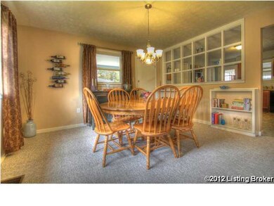 6804 Beulah Church Rd, Louisville, KY 40228 - photo 2