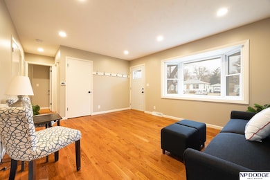 1125 Furnas Ave, Lincoln, NE 68521 - photo 6