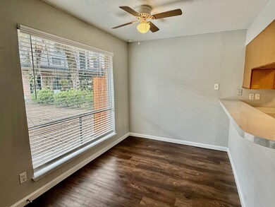 936 Heights Blvd unit 5, Houston, TX 77008 - photo 7
