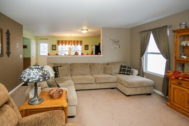 8423 lausen lane-105