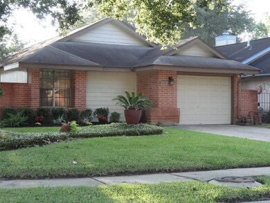 8578 Pool Creek Dr, Houston, TX 77095 - photo 2