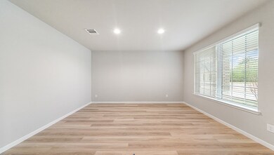 13733 Rising Sun Ln, Conroe, TX 77384 - photo 7