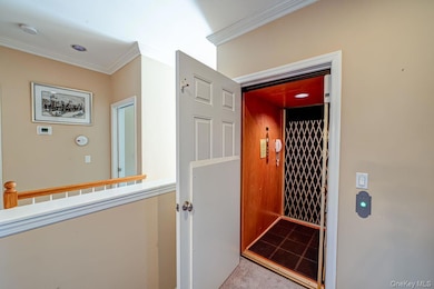 22 Sonata Ct, Lake Grove, NY 11755 - photo 7