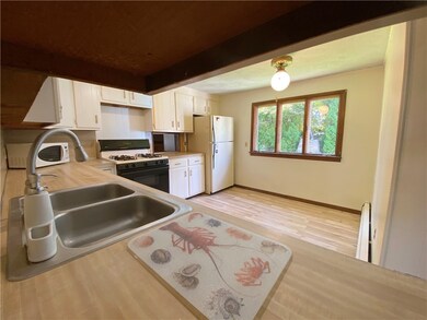 92 Wayland Trail, Narragansett, RI 02882 - photo 3