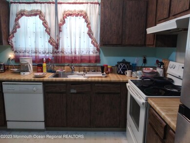 10 Westport Dr unit 71, Whiting, NJ 08759 - photo 6