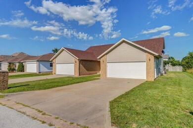 4300 Morgan Ct-1