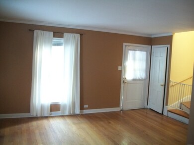 760 Suffolk Ave, Westchester, IL 60154 - photo 2