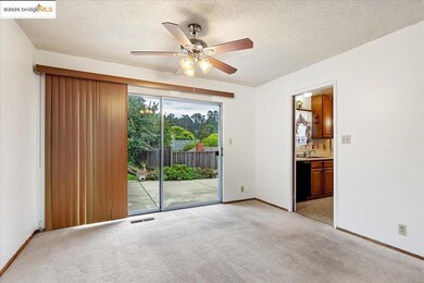 4704 Scotia Ave, Oakland, CA 94605 - photo 6