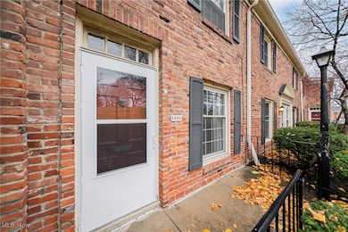 1242 Culpepper Dr, Akron, OH 44313 - photo 3