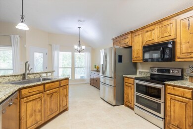 2809 Weylene Paseo, Granbury, TX 76049 - photo 7