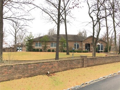 2 Brierton Cir, Bella Vista, AR 72715 - photo 2