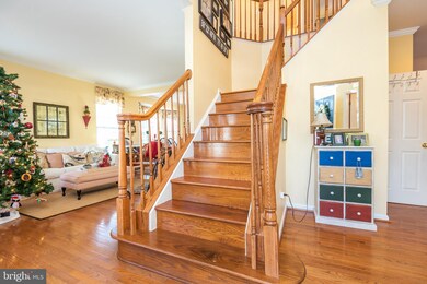 42867 Spring Morning Ct, Broadlands, VA 20148 - photo 4