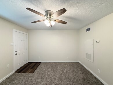 5415 Scott St unit 28, Houston, TX 77021 - photo 6