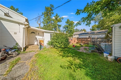 1923 W 11th St, Ashtabula, OH 44004 - photo 5