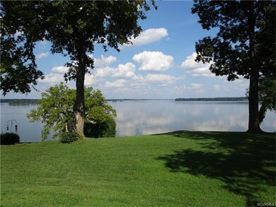 1317 Marl Bank Dr, Hopewell, VA 23860 - photo 2